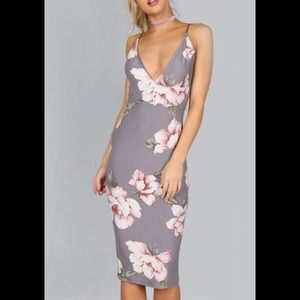 Gray Floral Dress never worn size medium